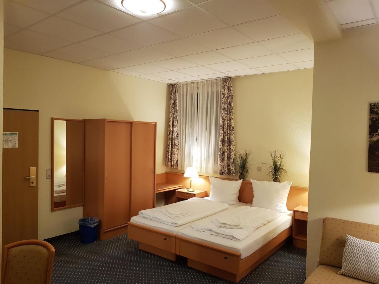 Hotel Altberesinchen فرانكفورت أودر المظهر الخارجي الصورة