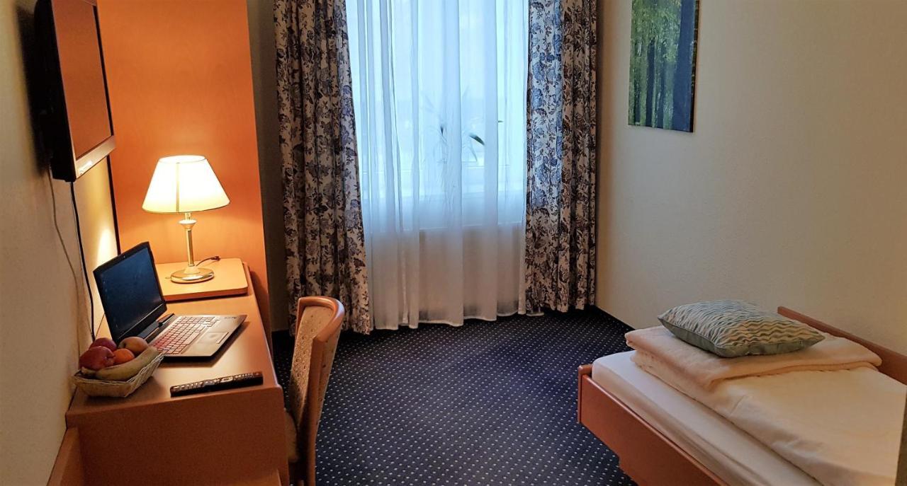 Hotel Altberesinchen فرانكفورت أودر المظهر الخارجي الصورة