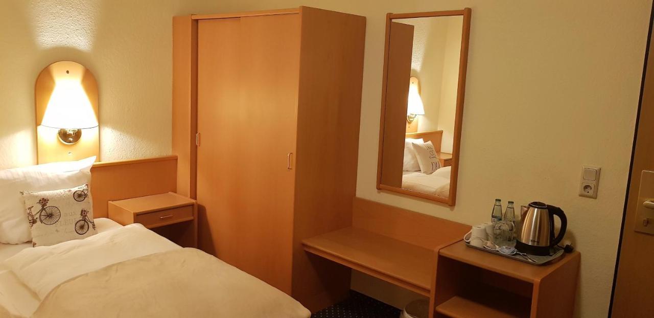 Hotel Altberesinchen فرانكفورت أودر المظهر الخارجي الصورة