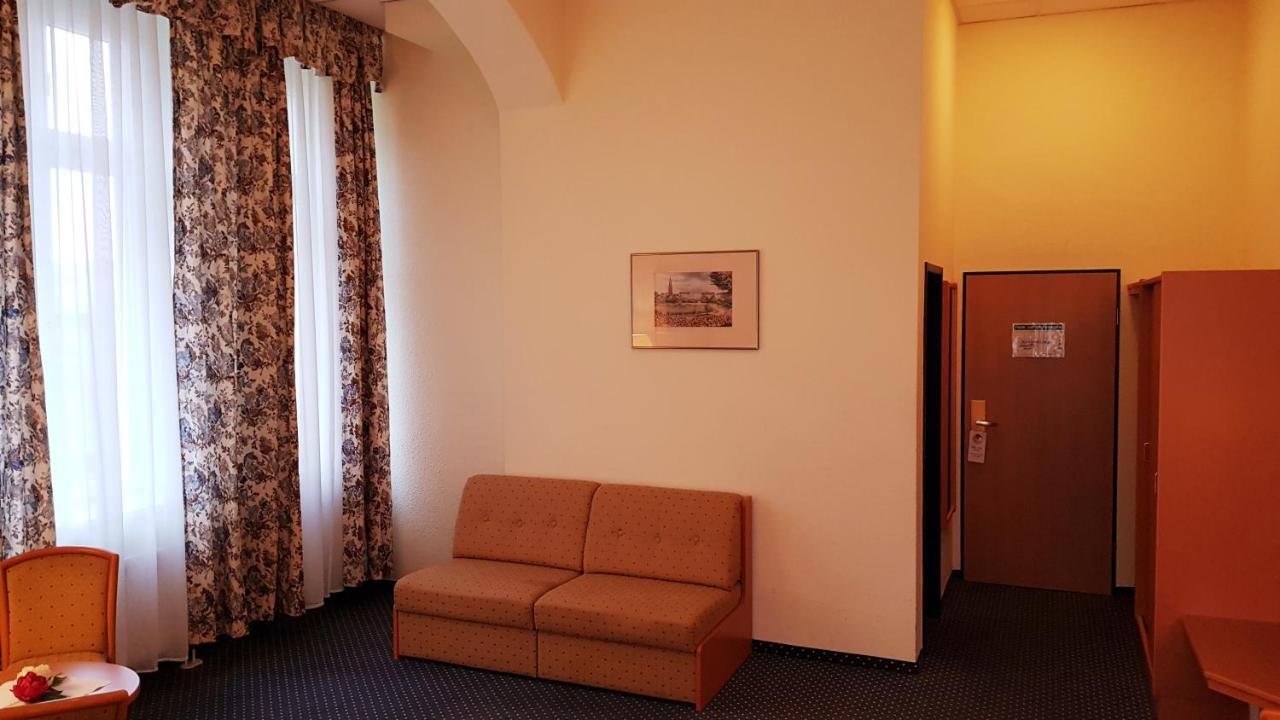 Hotel Altberesinchen فرانكفورت أودر المظهر الخارجي الصورة