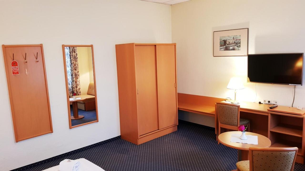 Hotel Altberesinchen فرانكفورت أودر المظهر الخارجي الصورة